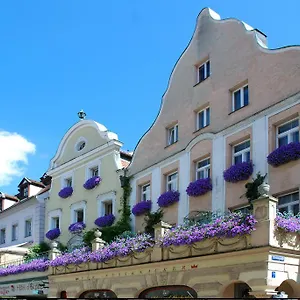 hotel-orphee-kleines-haus.com-bavaria.com/