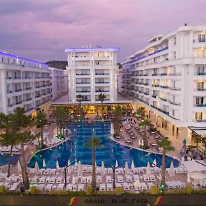 Grand Blue Fafa & 5*, Durres Albania